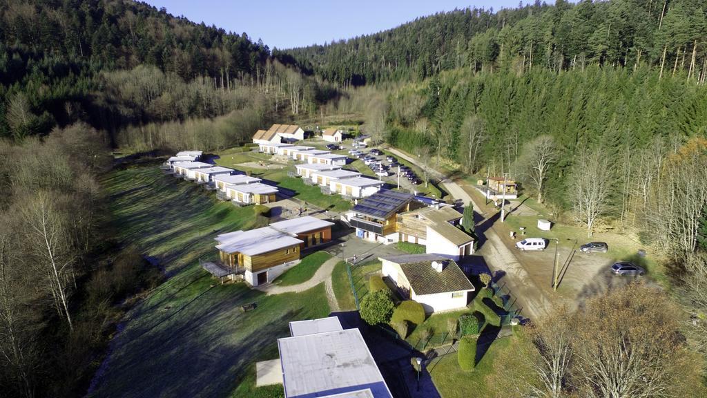 Vvf Les Fontaines Des Vosges Hotell Saales Eksteriør bilde