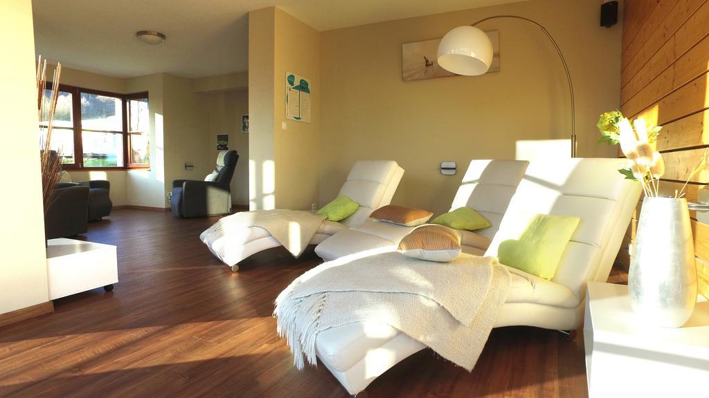Vvf Les Fontaines Des Vosges Hotell Saales Eksteriør bilde